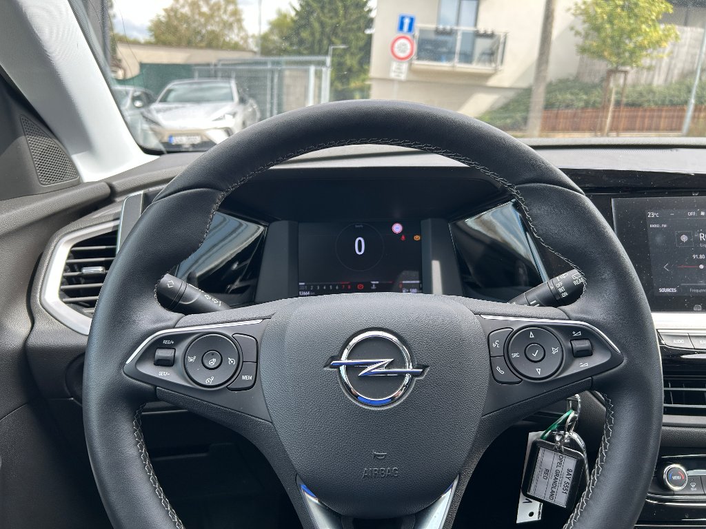 Opel Grandland