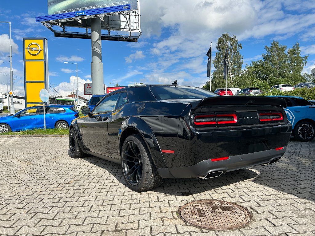 Dodge Challenger