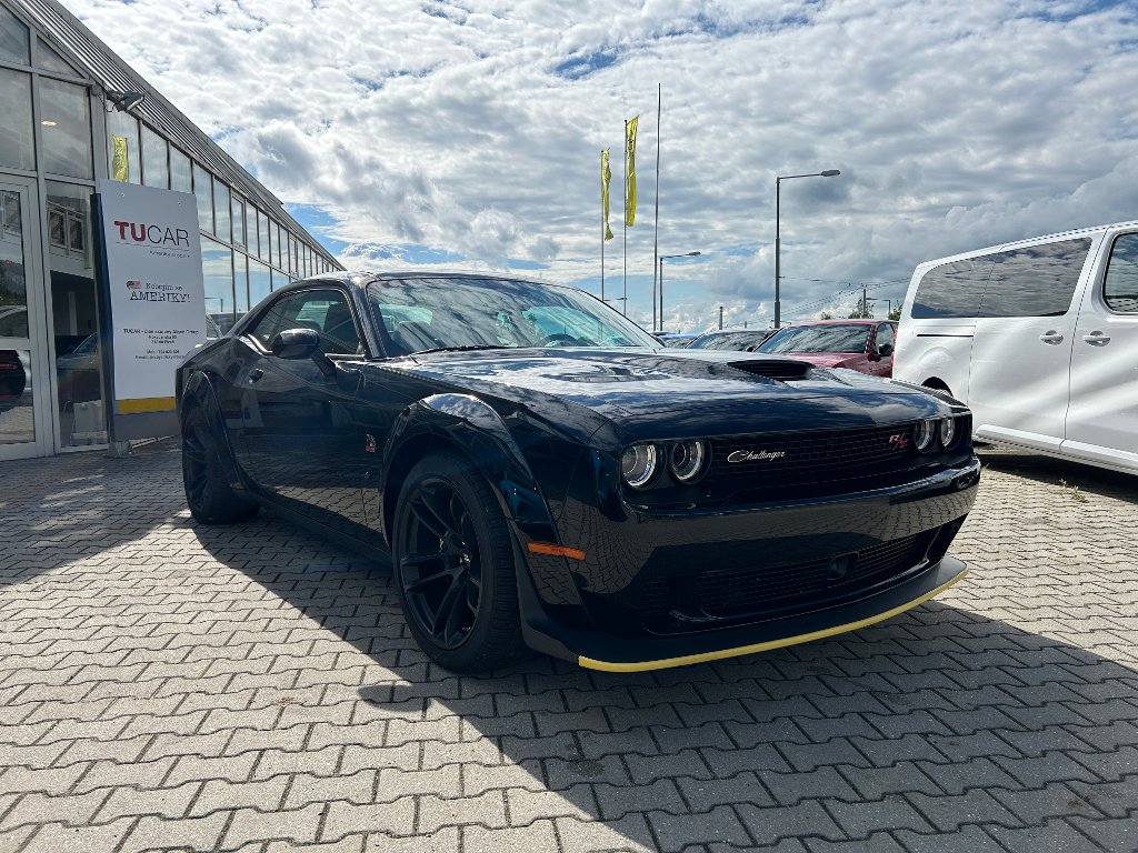 Dodge Challenger