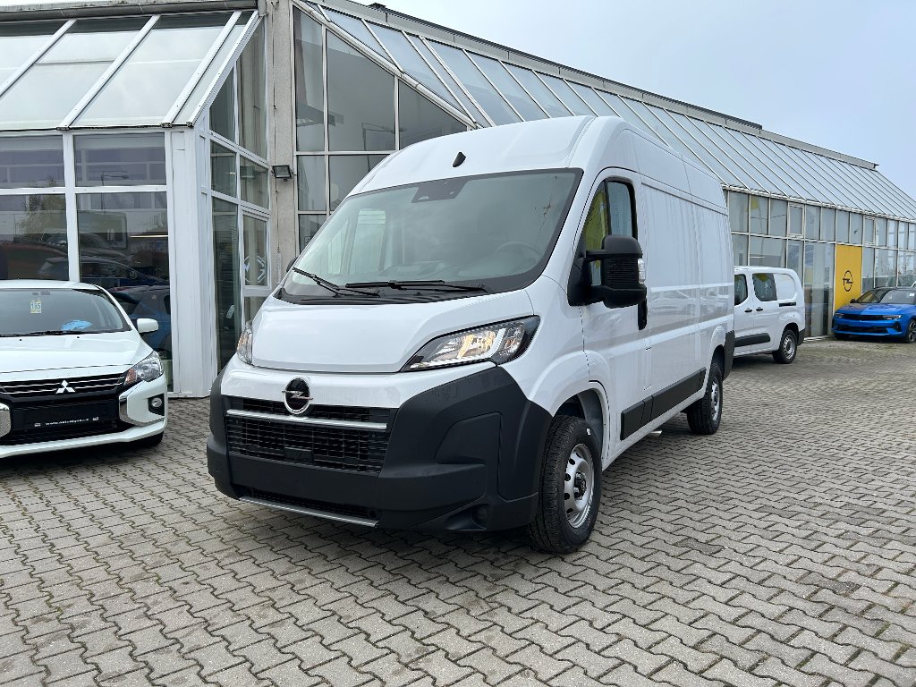 Opel Movano