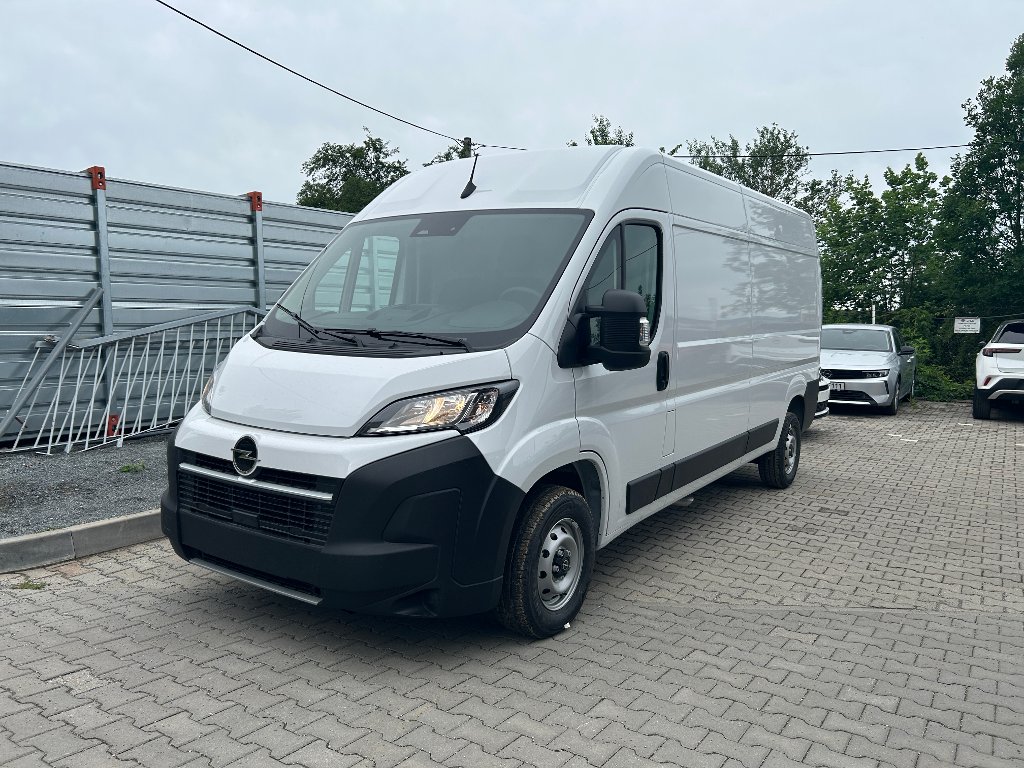 Opel Movano