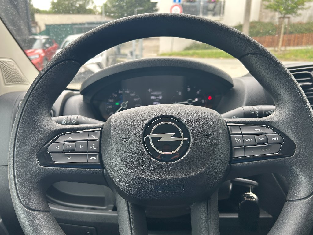 Opel Movano