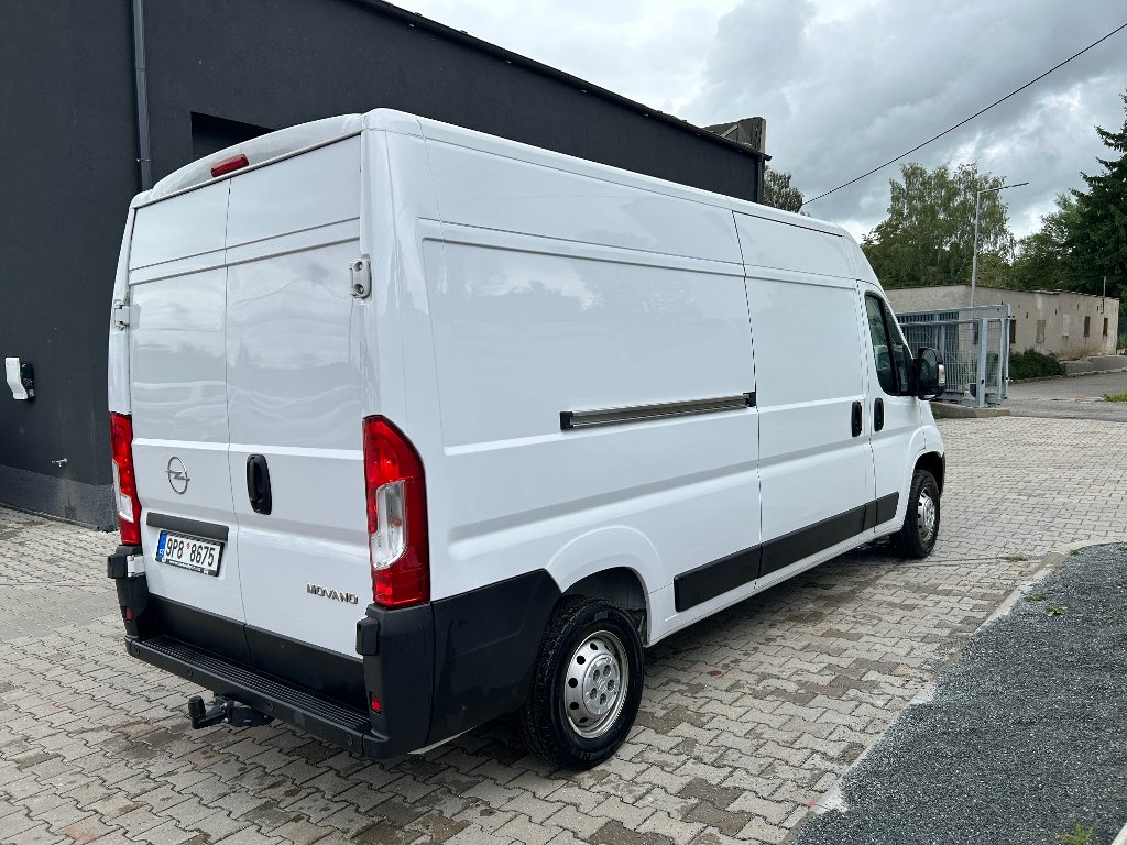 Opel Movano
