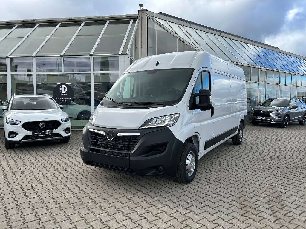 Opel Movano