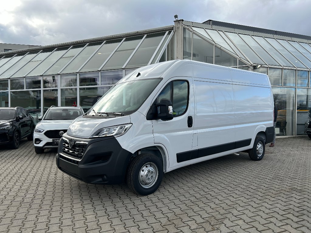 Opel Movano